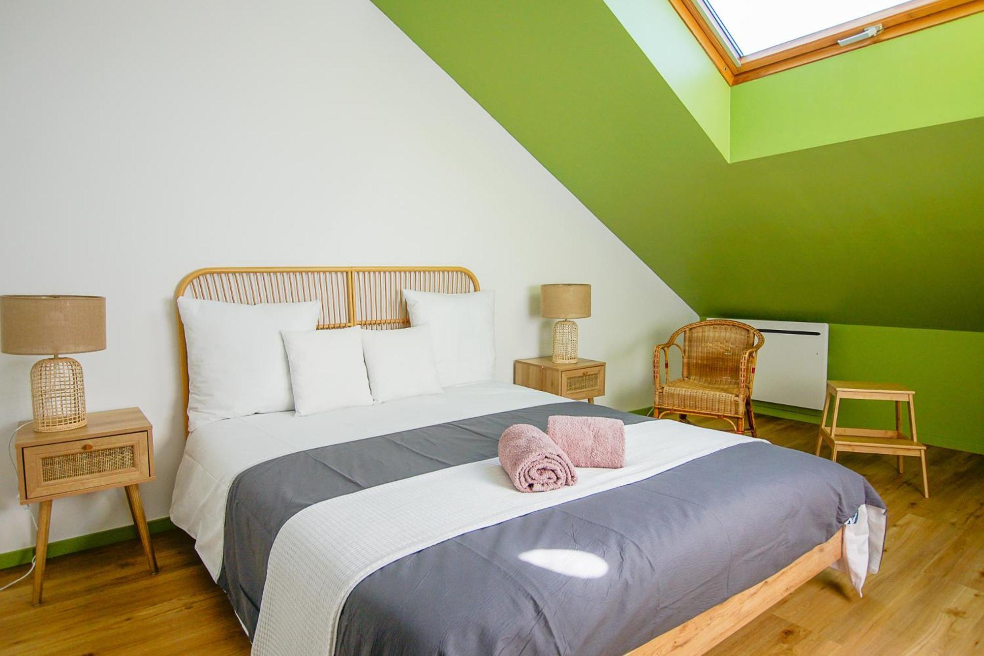 Le Charme Des Berceaux Apartment Еперне Екстериор снимка