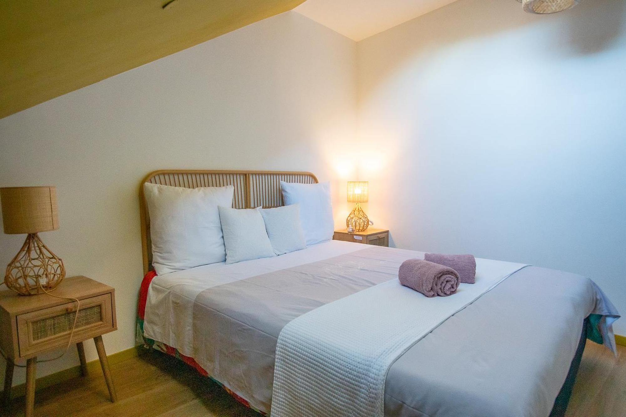 Le Charme Des Berceaux Apartment Еперне Екстериор снимка