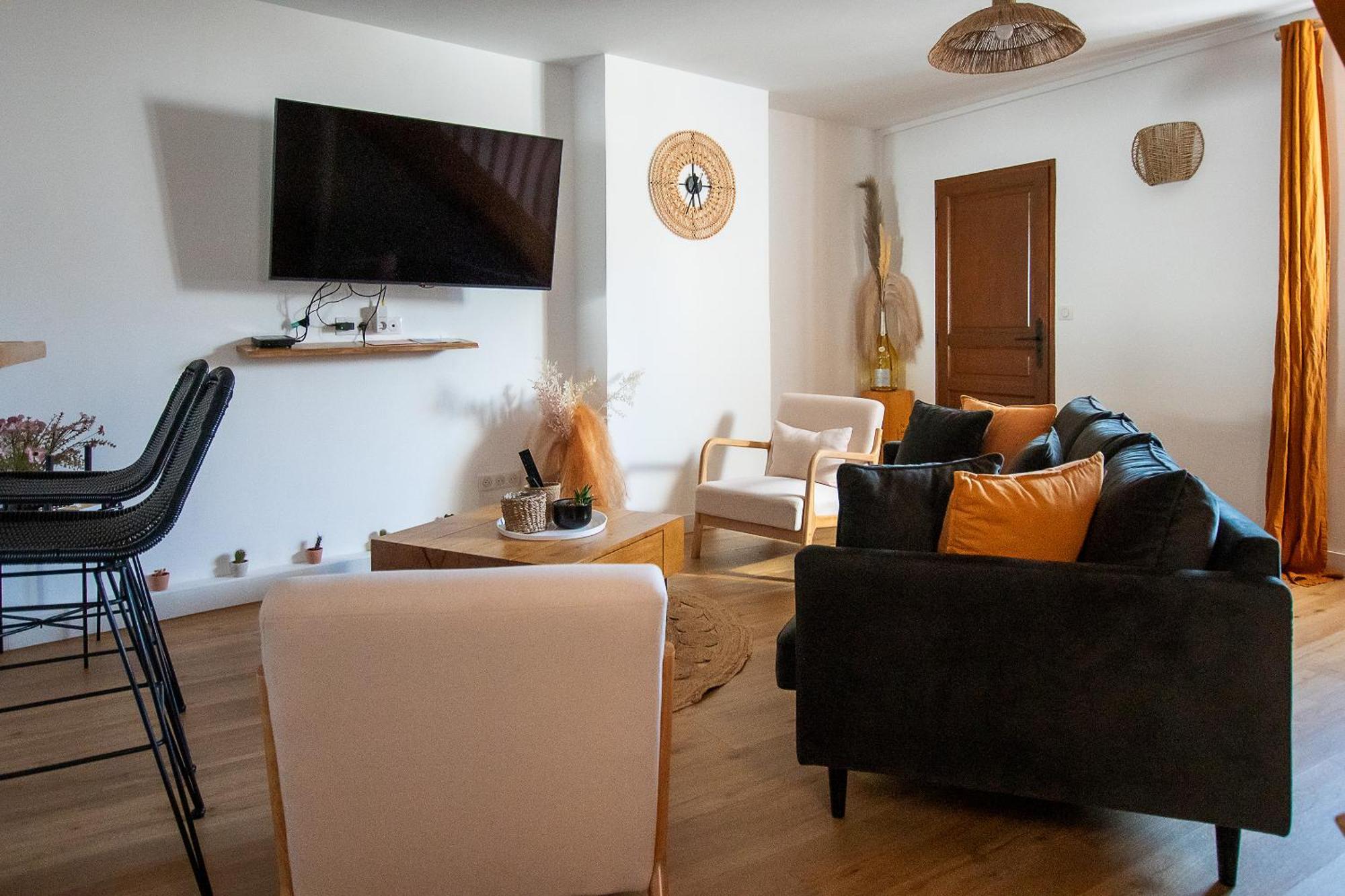 Le Charme Des Berceaux Apartment Еперне Екстериор снимка