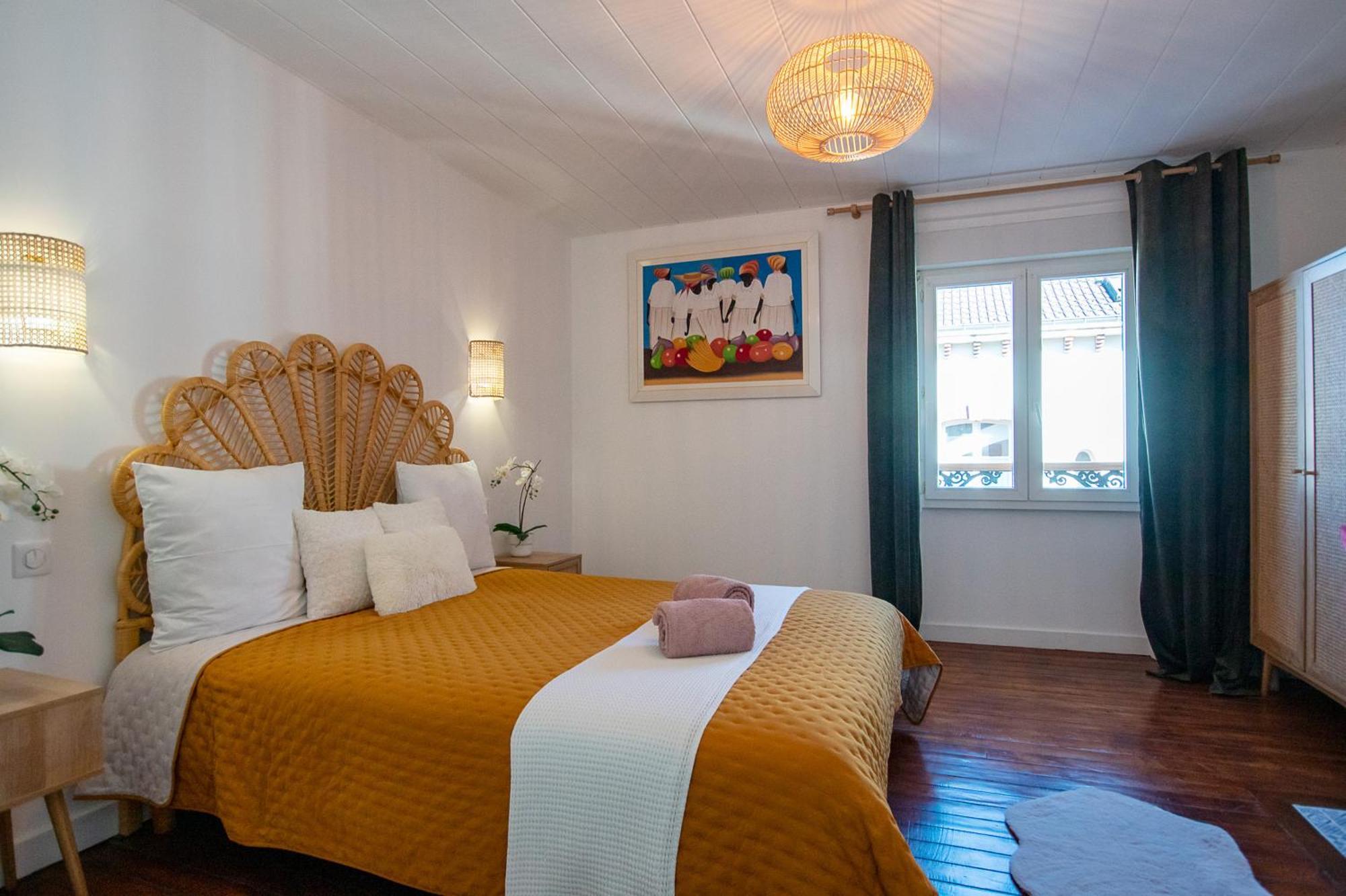 Le Charme Des Berceaux Apartment Еперне Екстериор снимка